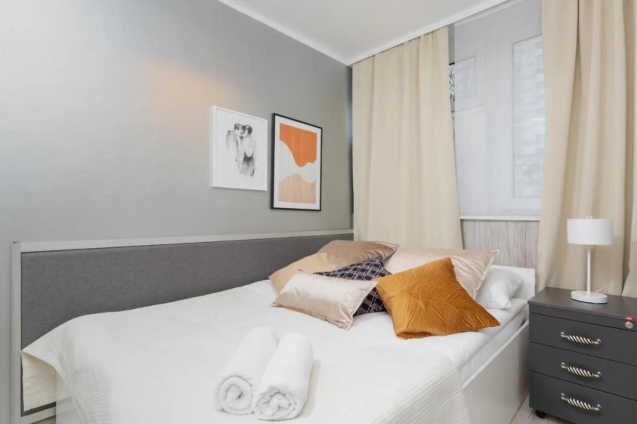 Rosy Dream Apartment By Noclegi Renters Warsaw Poland